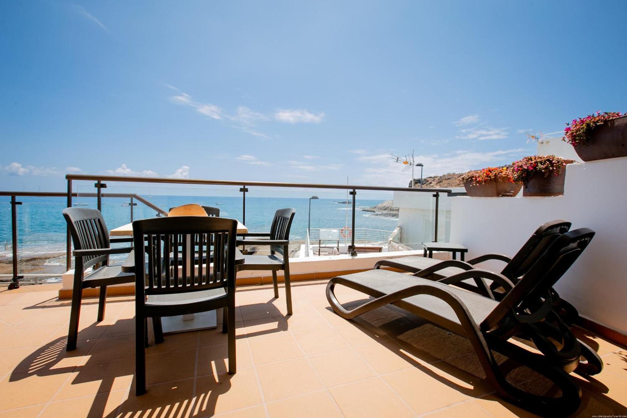 Apartments La Caleta Sunrises Costa Adeje  Bagian luar foto